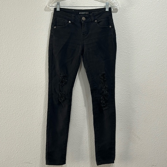 Passion Black Distressed Mid Rise Skinny Jeans SZ 1 - Picture 1 of 11